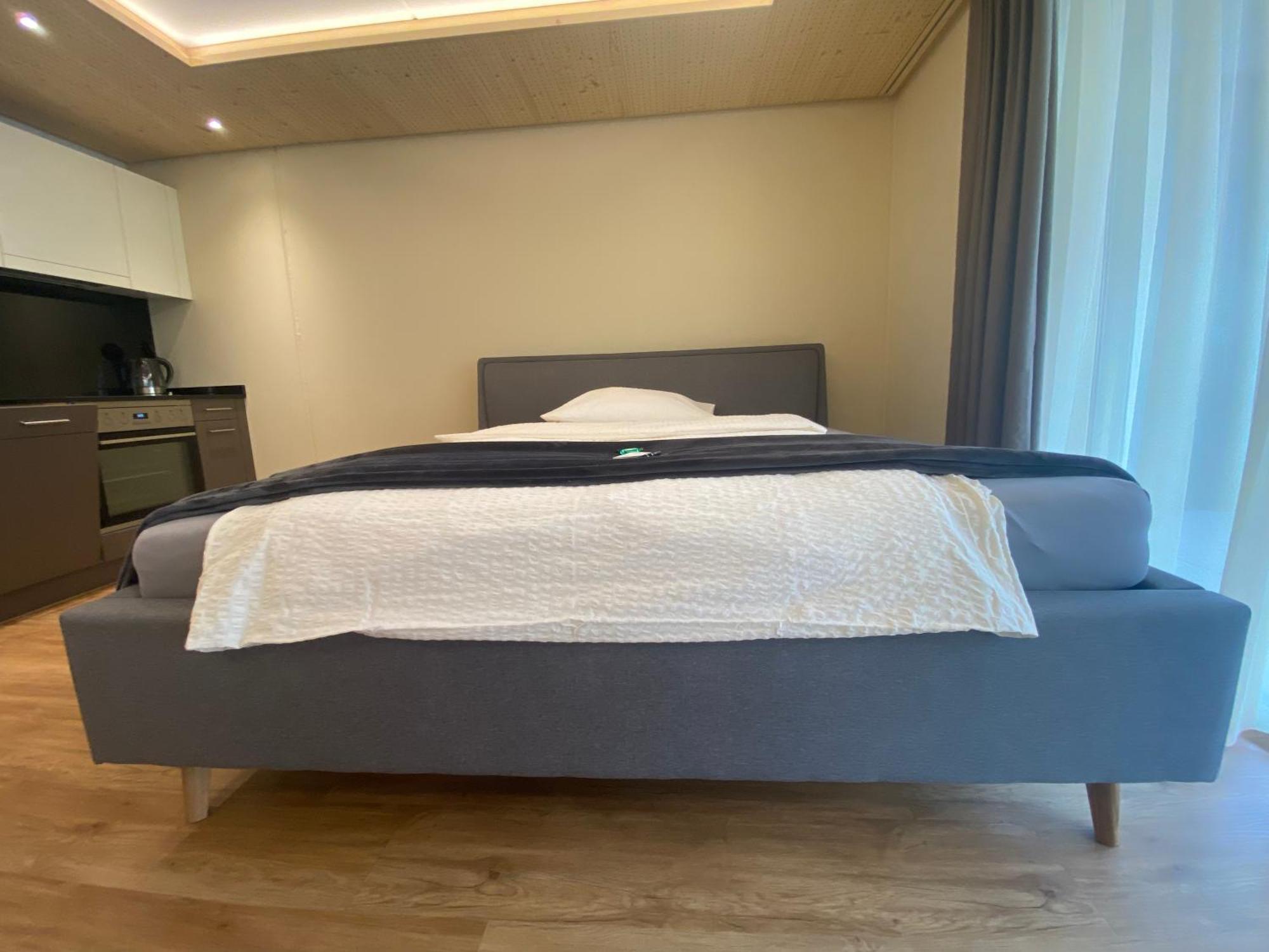 Waz Wohnen Auf Zeit - Flums Apartment Bagian luar foto